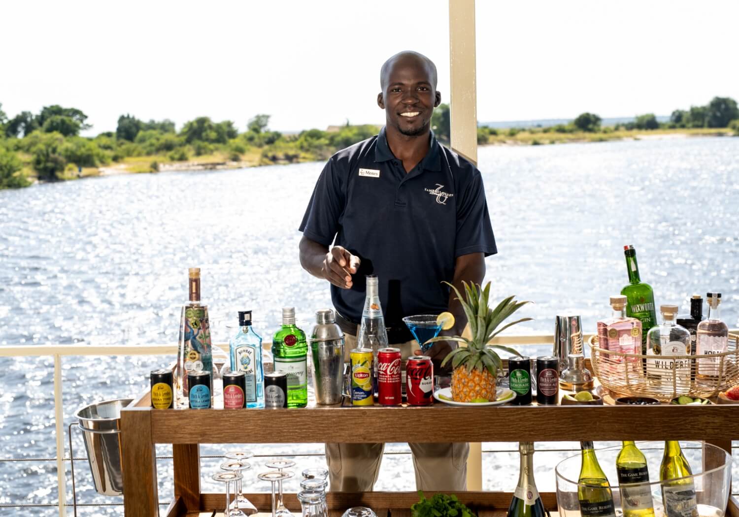 Zambezi_Queen-food-drink_3_gwjcwa