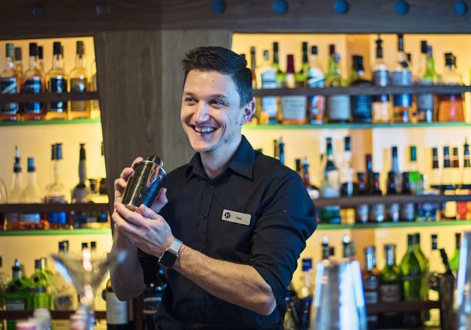 Hurtigruten-MS-Trollfjord-food-drink_2_gqovpm