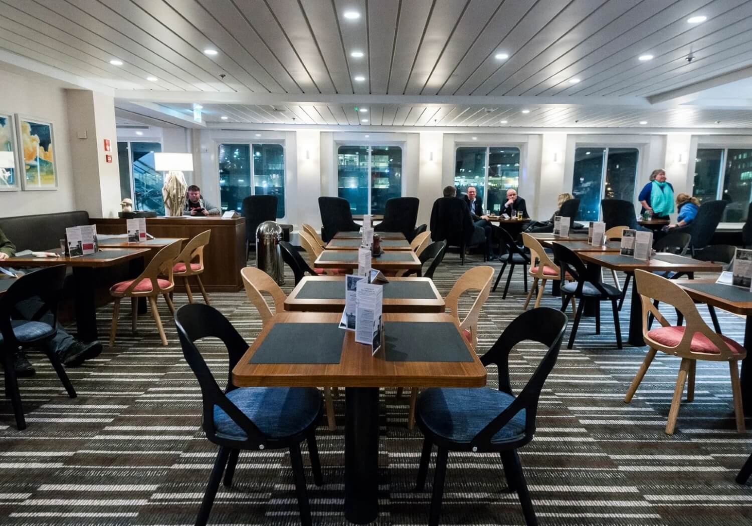 Hurtigruten-MS-Nordnorge-food-drink_2_kwi7t0