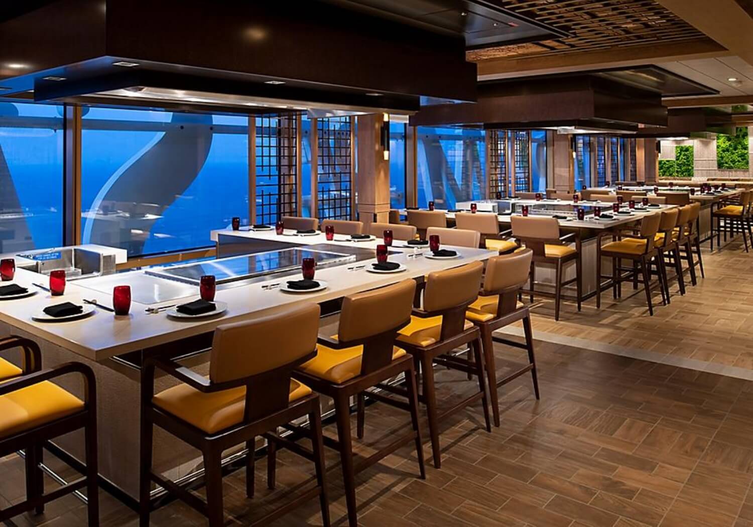 Royal_Caribbean-Spectrum-of-the-Seas-food-drink_1_e7tpny